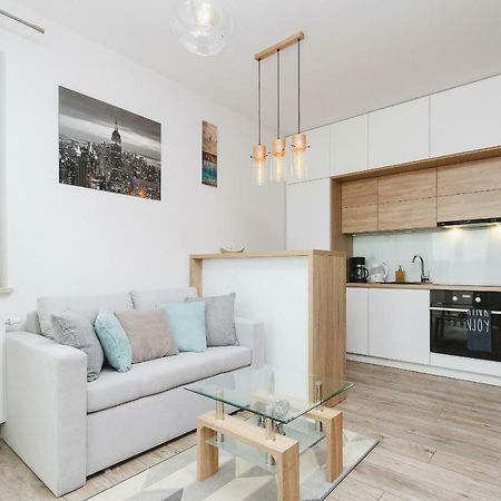 Tauron Arena Elegant Apartment Dabska By Noclegi Renters Krakow Bagian luar foto