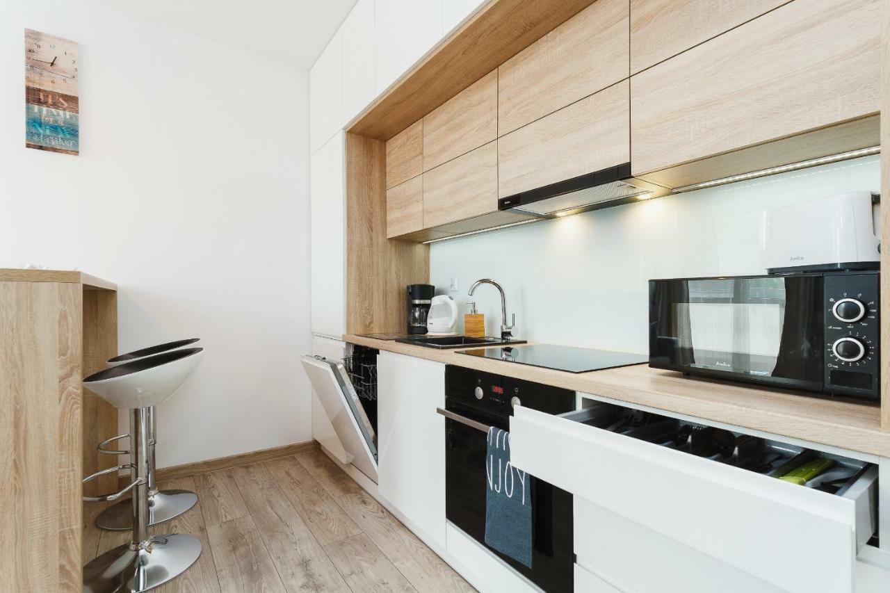 Tauron Arena Elegant Apartment Dabska By Noclegi Renters Krakow Bagian luar foto